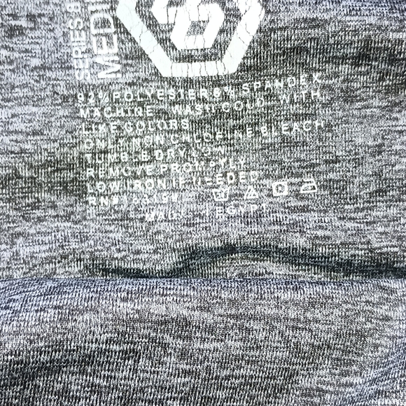 Shorts - Picture 3 of 3